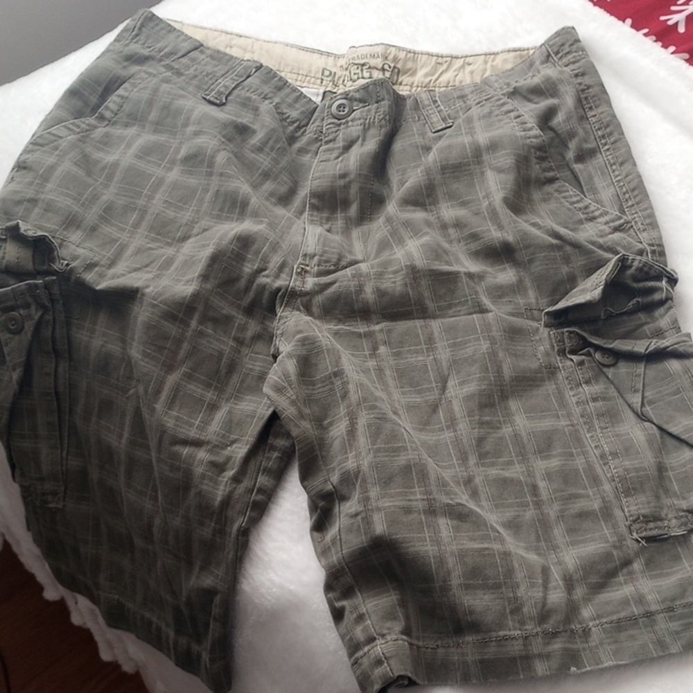 Plaid Cargo Shorts for Men - Olive Green